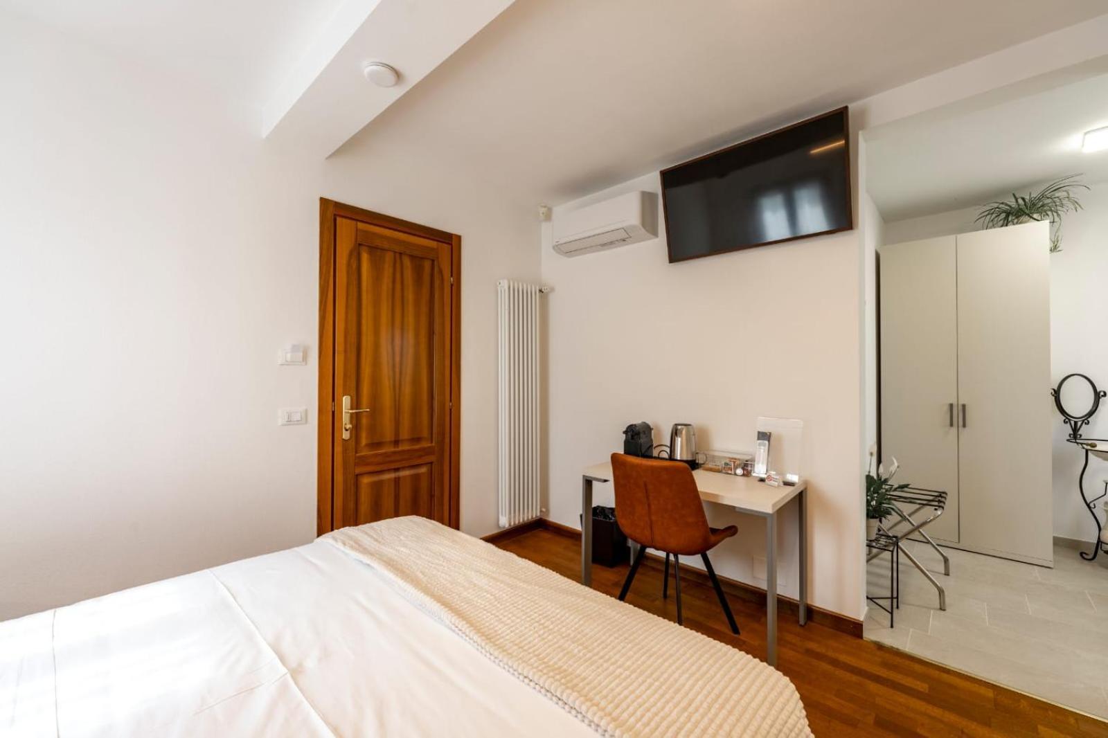 Due Maesta Home Реджонель-Эмилия Экстерьер фото